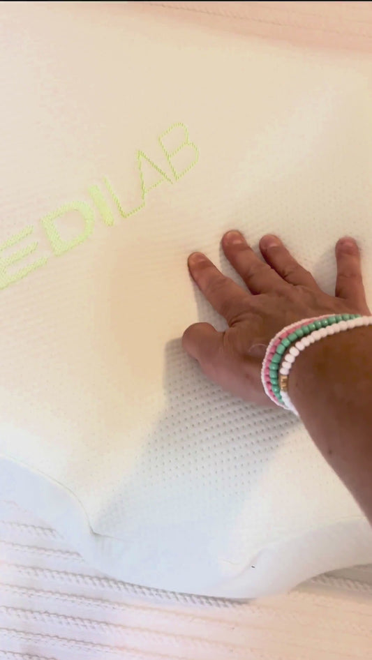 RelaxAir - Almohada Ortopedica 3D + 5 Mascarilla Térmica